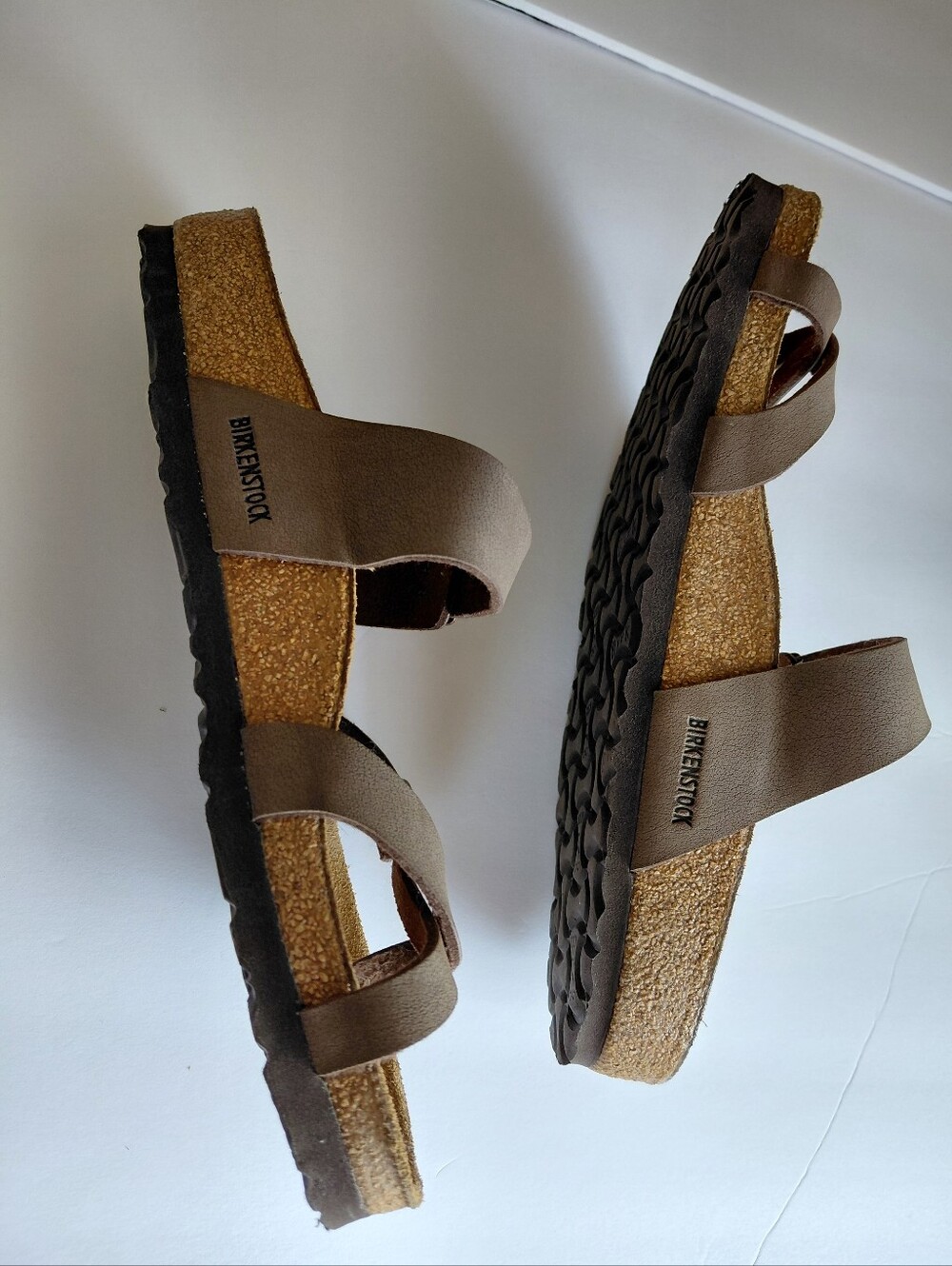 Birkenstocks- Women's 10 Mocha Mayari Birko-Flor Thong Sandal With Toe Loop. - Picture 13 of 13